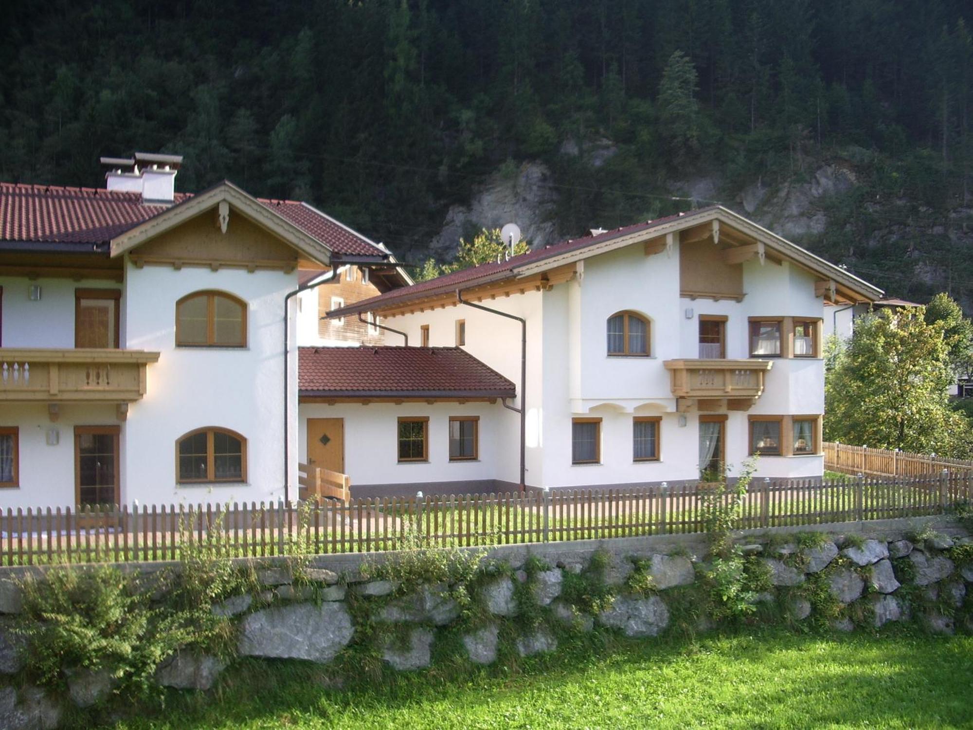 Апартаменты Haus Peter Schiestl Цель-ам-Циллер Экстерьер фото